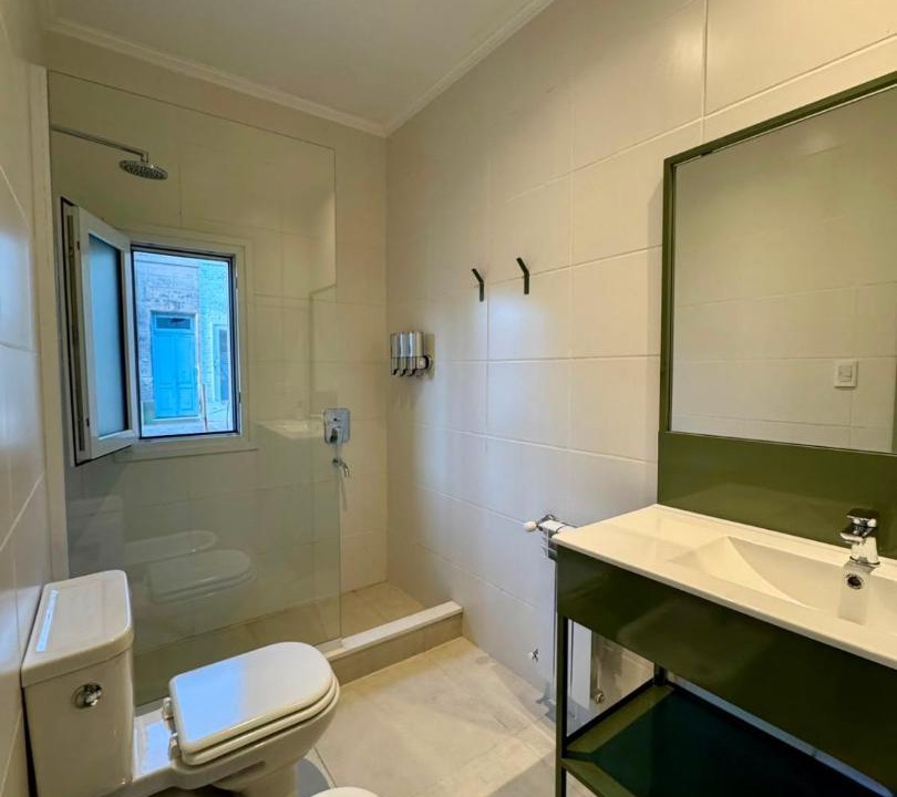 Photo of Bathroom in Azul