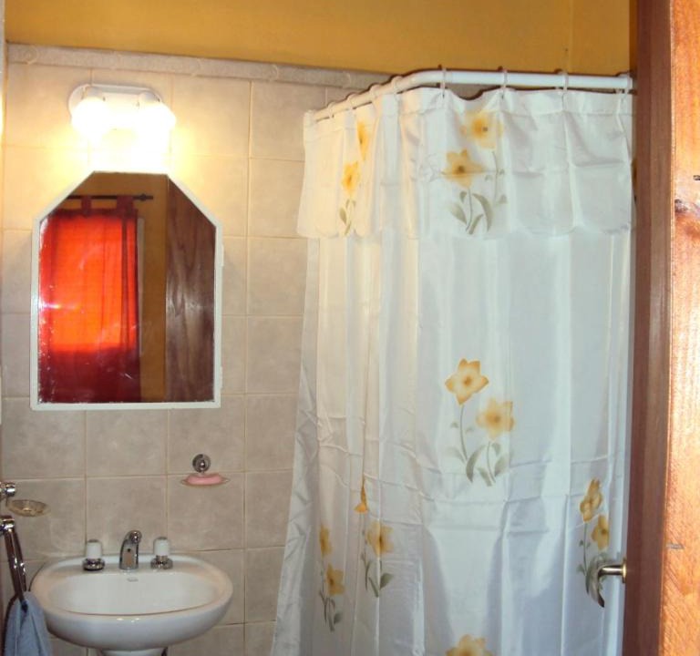 Photo of Bathroom in Nono
