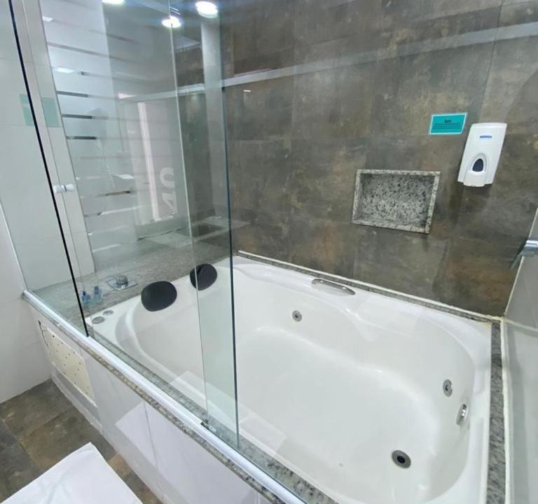 Photo of Bathroom in Irai