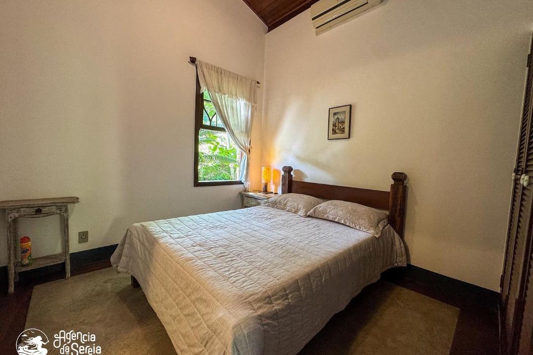 Photo of Bedroom in Portinho