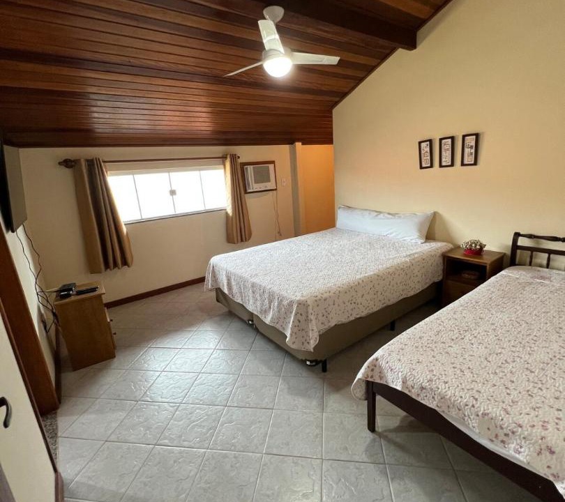 Photo of Bedroom in Pero