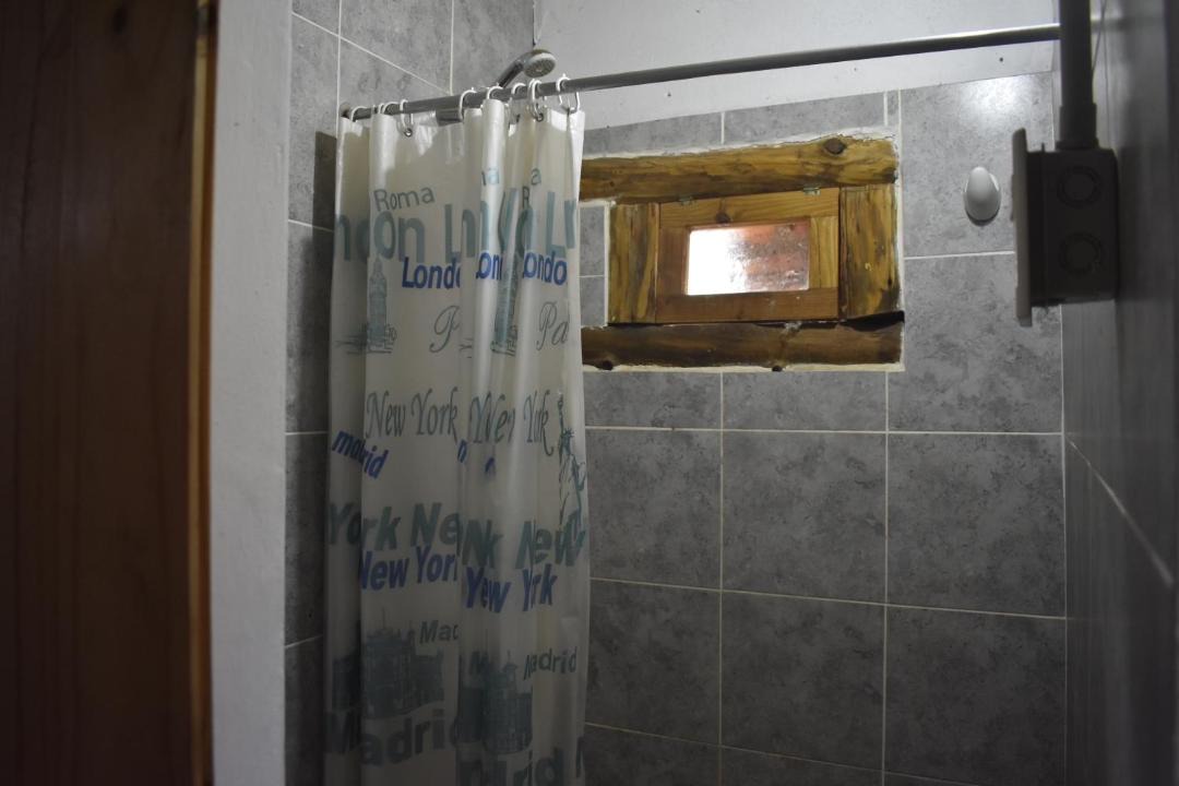 Photo of Bathroom in El Hoyo