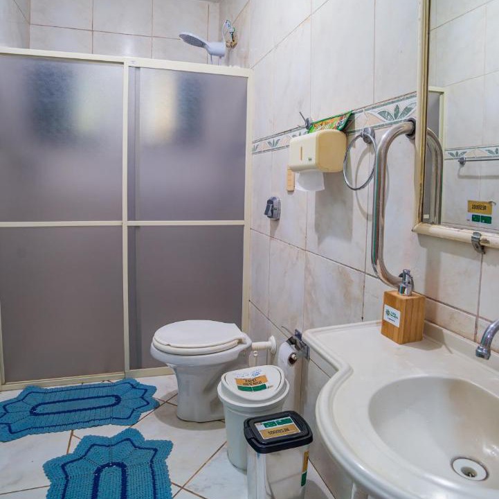 Photo of Bathroom in Esplanada