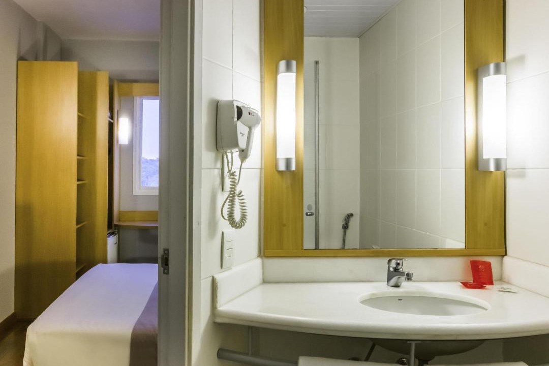 Photo of Bathroom in Jaboticabal