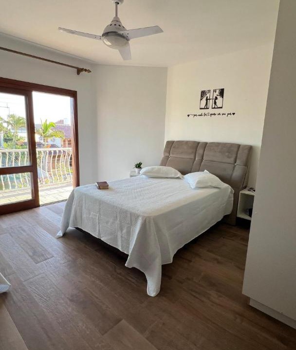 Photo of Bedroom in Ingleses do Rio Vermelho