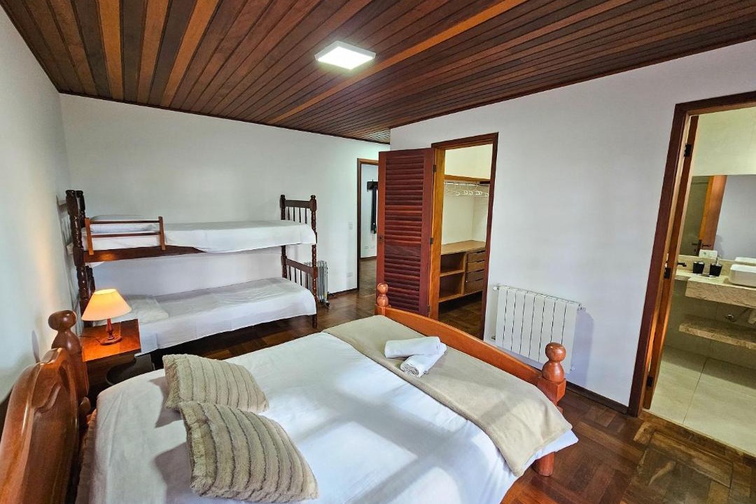 Photo of Bedroom in Campos do Jordao