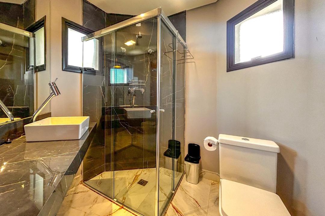 Photo of Bathroom in V Cristina