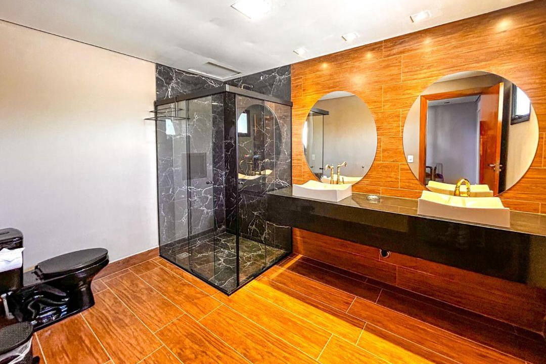 Photo of Bathroom in V Cristina