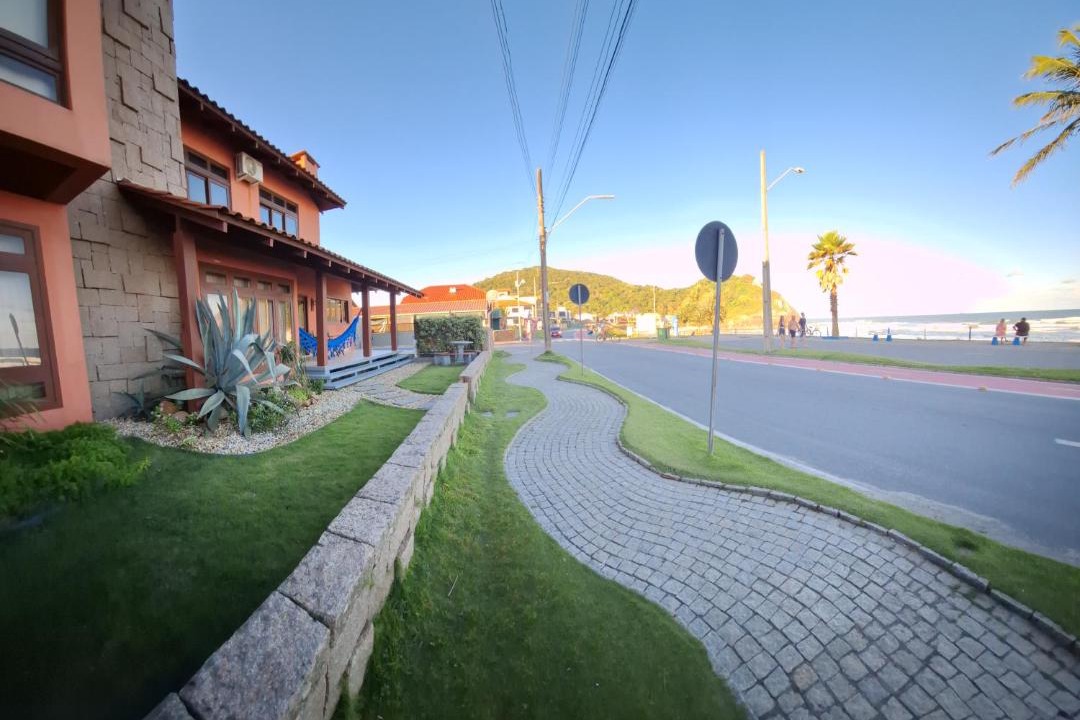 Photo of Others in Enseada