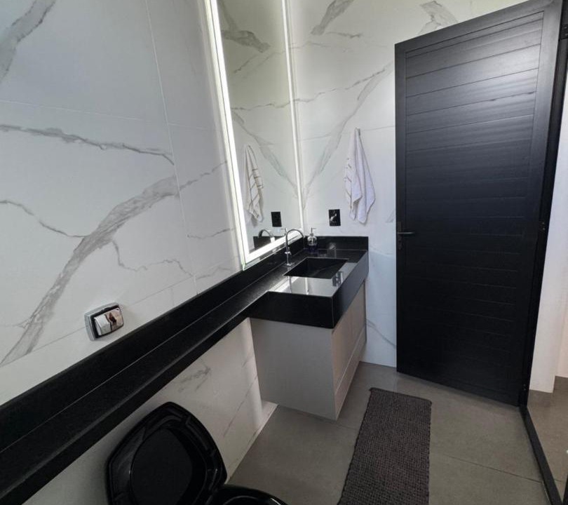 Photo of Bathroom in Batatais