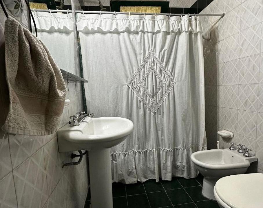 Photo of Bathroom in Junin Department