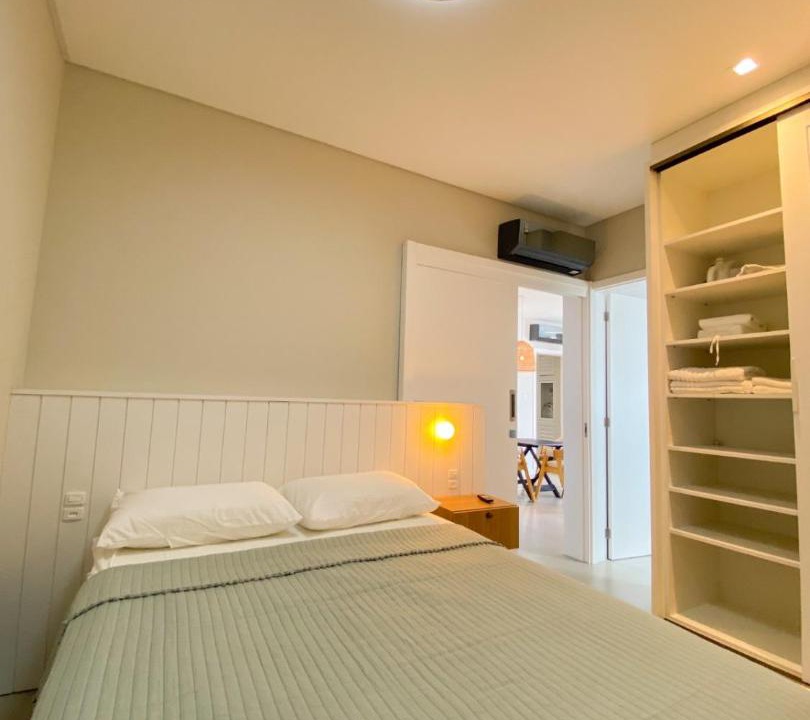 Photo of Bedroom in Porto Belo