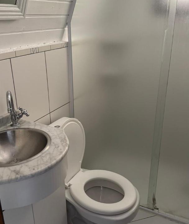 Photo of Bathroom in Pioneiros