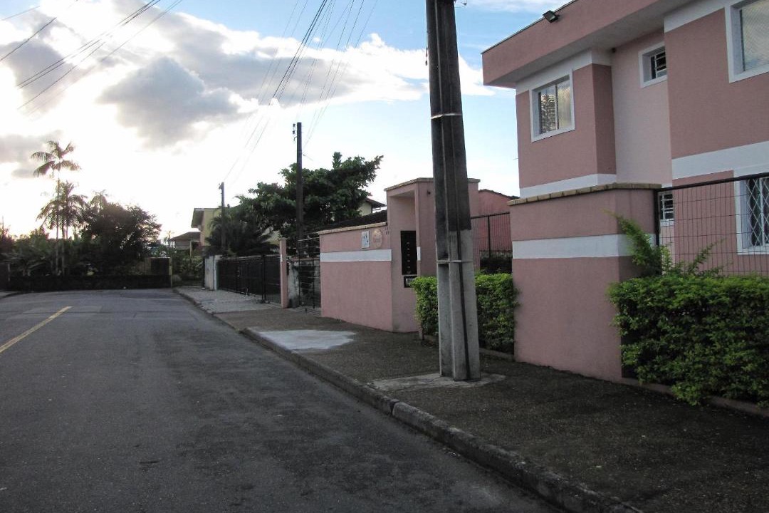 Photo of Others in Itaum