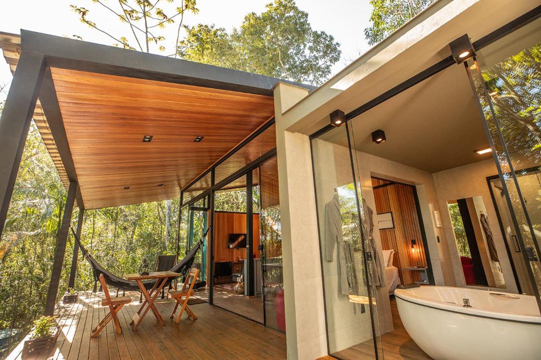 Photo of Bathroom in Sideropolis