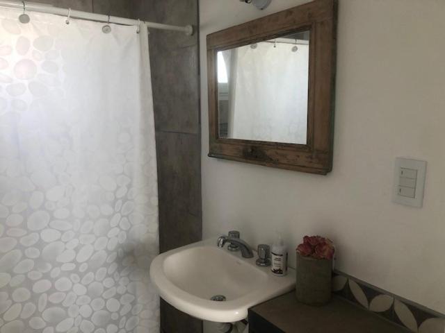 Photo of Bathroom in Azul