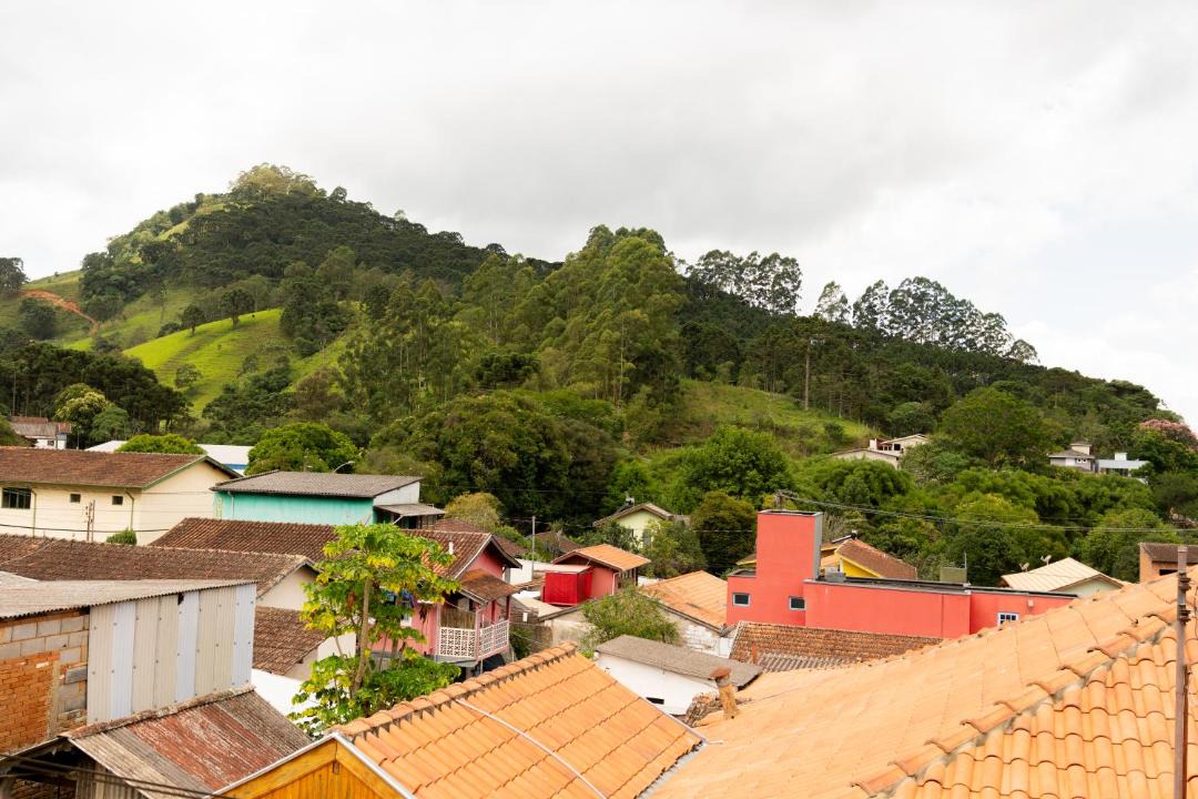 Photo of Others in Goncalves