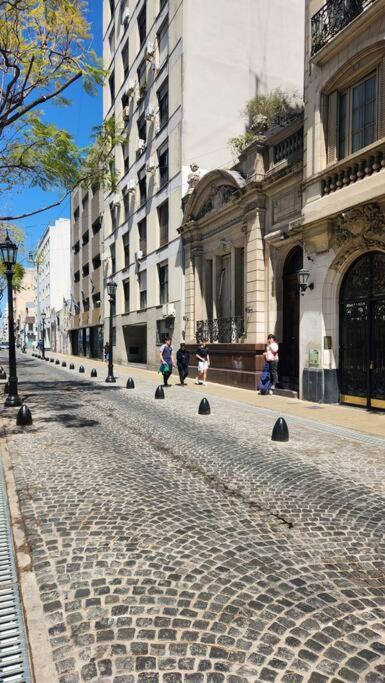 Photo of Others in San Telmo