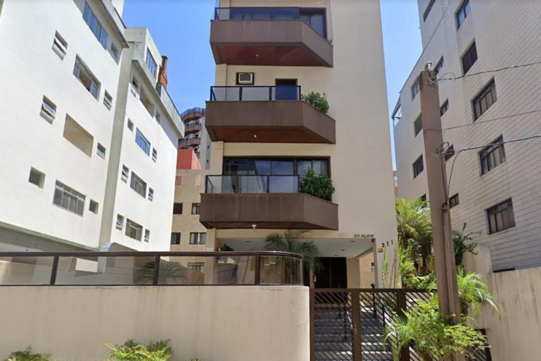 Photo of Buildings in Enseada