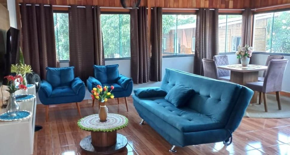 Photo of Livingroom in Nacoes