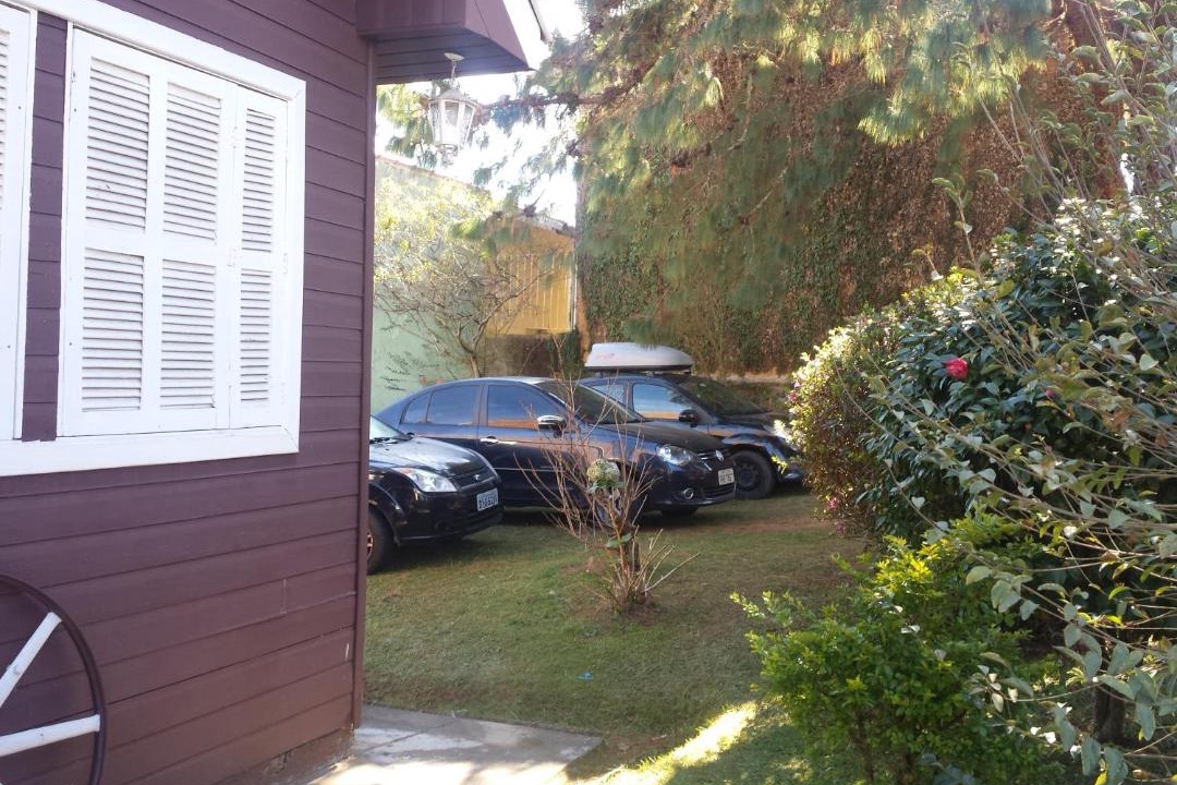 Photo of Others in Abernessia