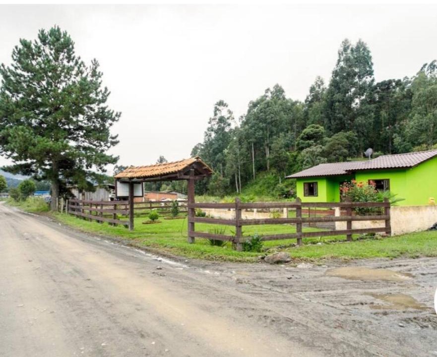 Photo of Buildings in Urubici
