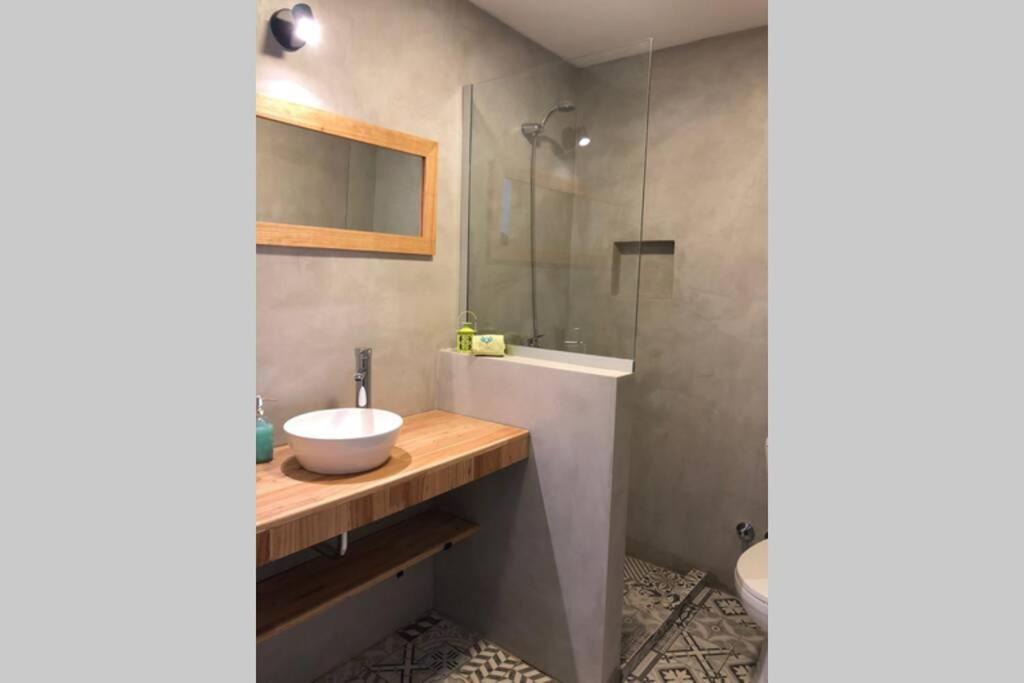 Photo of Bathroom in Villa del Parque