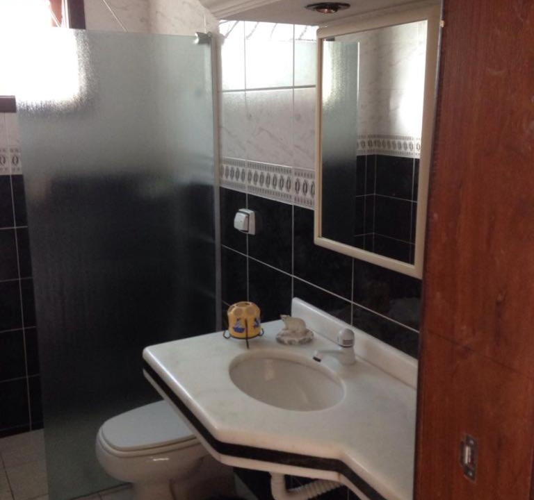 Photo of Bathroom in Porto Novo