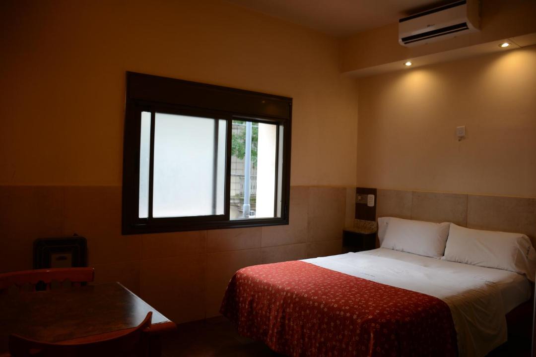 Photo of Bedroom in Flores