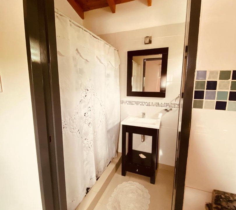Photo of Bathroom in Muniz