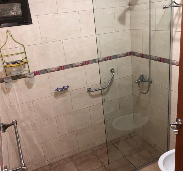 Photo of Bathroom in Los Reartes