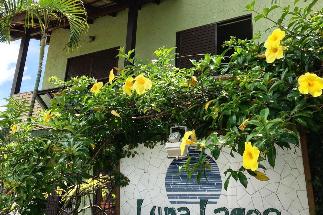 Photo of Buildings in Lagoa da Conceicao
