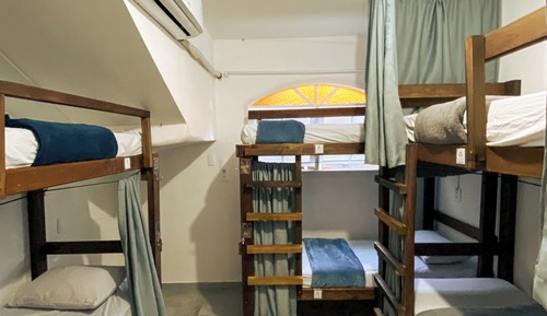 Standard Shared Dormitory, Mixed Dorm