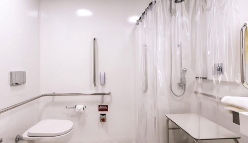 Standard Apartment, 1 Queen Bed, Accessible (Accessible)