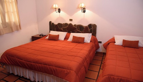 Economy Triple Room