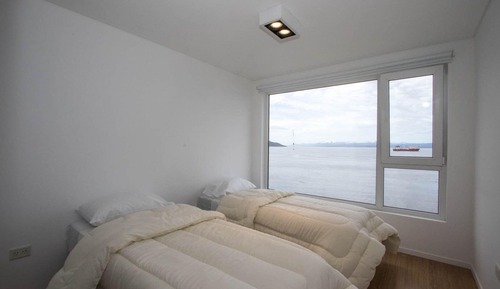 Family Apartment, 2 Bedrooms, Sea View, Oceanfront