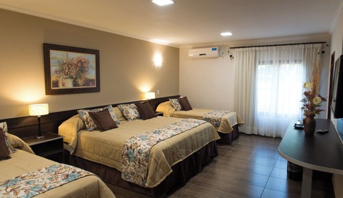 Family Room, Park View