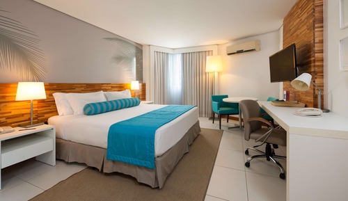 Suite, 1 King Bed, Accessible, Non Smoking