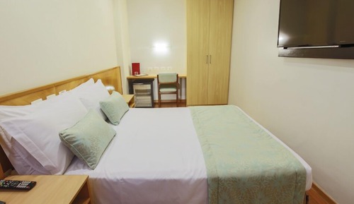 Economy Double Room (Sem Vista)