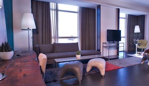 Suite, 1 King Bed