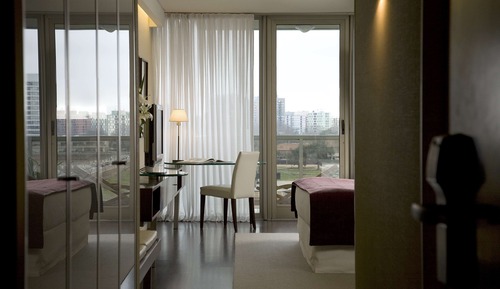 Superior Room, 1 King Bed