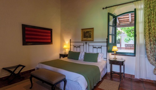 Gallery Room, 1 King Bed
