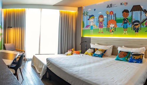Superior Room, 1 King Bed