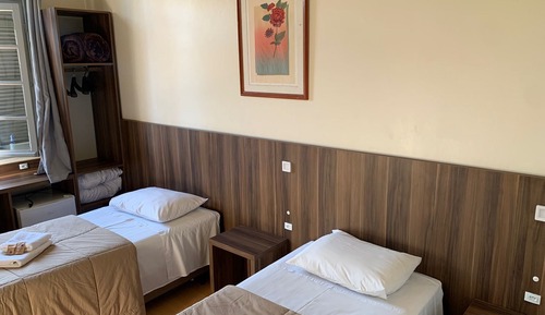 Comfort Room, 2 Twin Beds, Housekeeping, Courtyard View