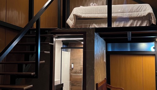 Luxury Cabin