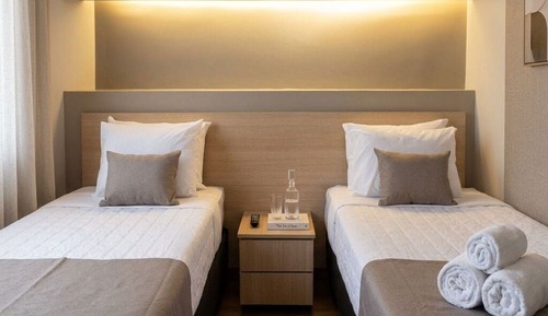 Standard Twin Room