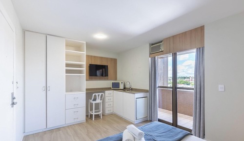 Basic Apartment
