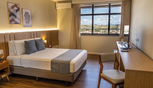 Deluxe Studio Suite