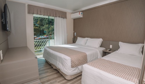 Luxury Apartment With Garden or Lake View