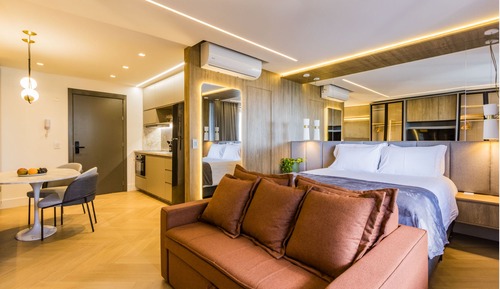 Deluxe Apartment